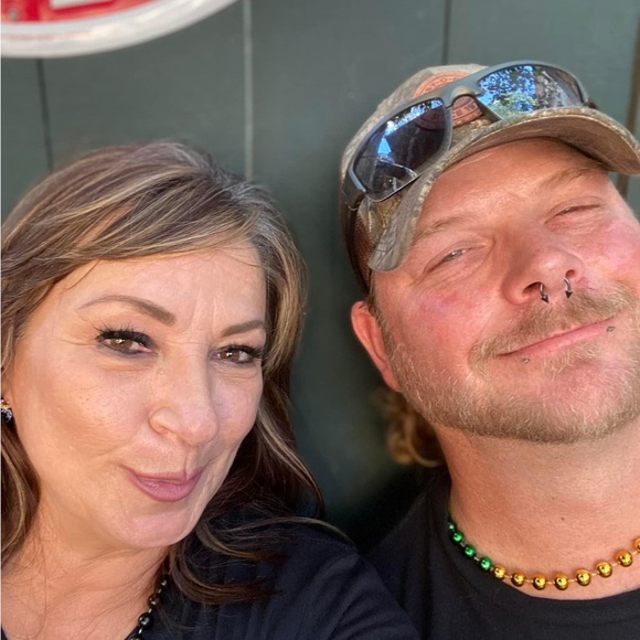 Meet your Posher, Gina - Picture 5 of 5